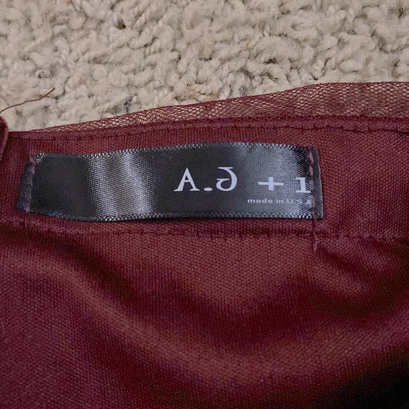 Juniors Homecoming Dress - Picture 3 of 3